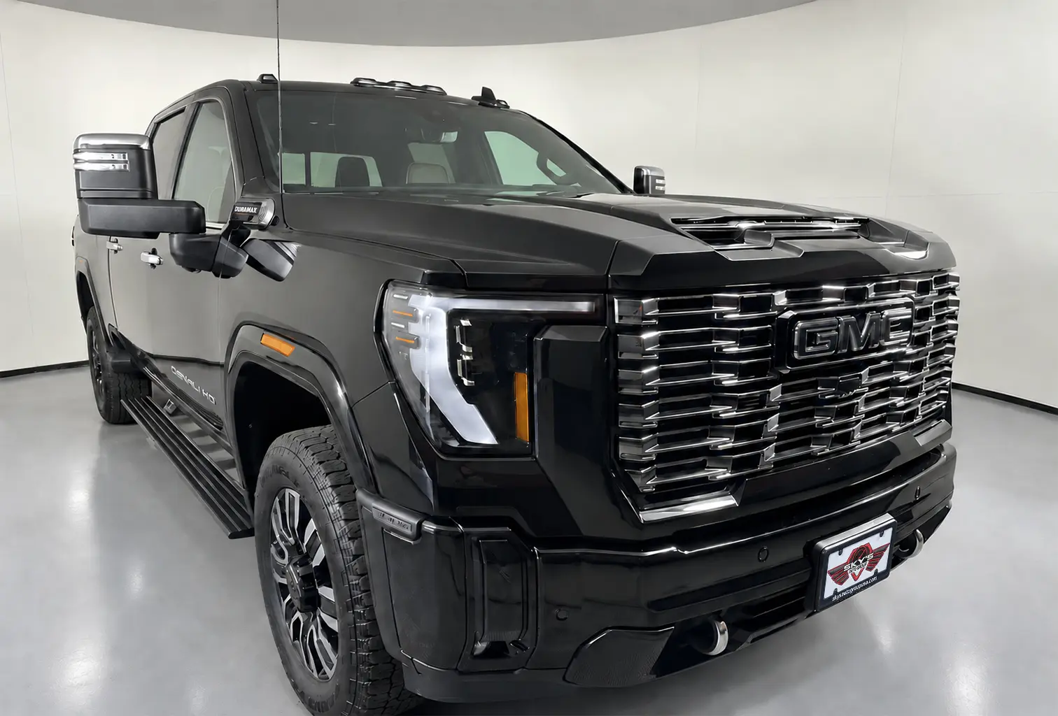 2024 GMC Sierra 3500HD Denali Ultimate 4WD — photo 1